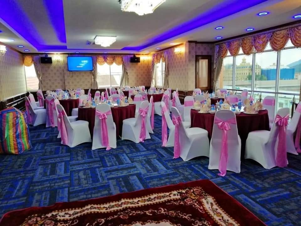 Soubandith Hotel Pakxe Eksteriør billede